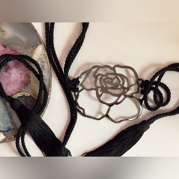 Valentino Garavani Rose & Tassel Belt